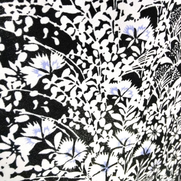 Pretty Flowy Dress EUC - Picture 7 of 13